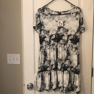 Women’s V-neck T-shirt top dress